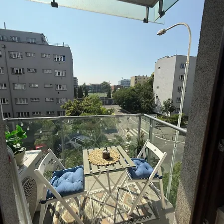 Square Apartament *